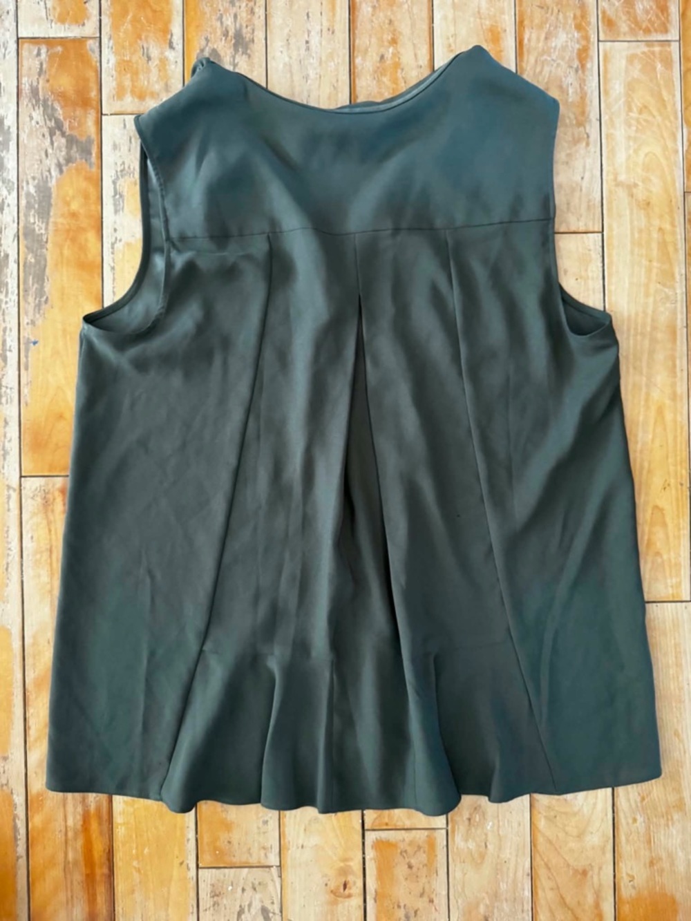 Lord & Taylor Olive Green Sleeveless High Low Blouse Boho Lagenlook Size XL - Picture 3 of 4